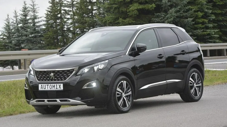 PEUGEOT 3008 -