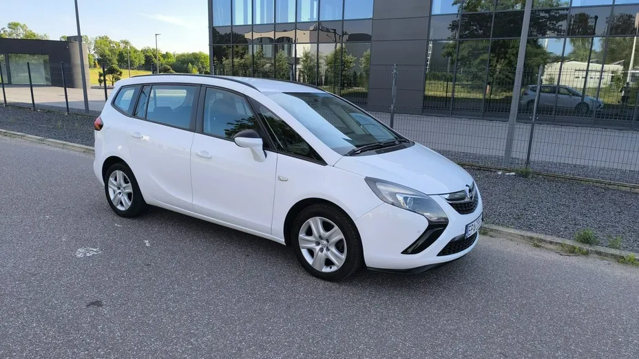 OPEL Zafira -