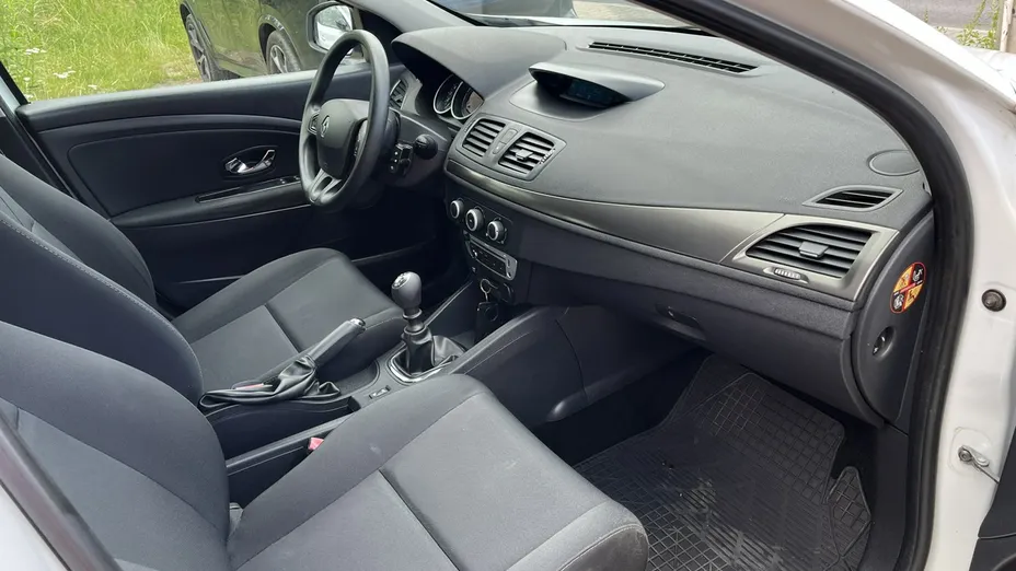 RENAULT Megane -