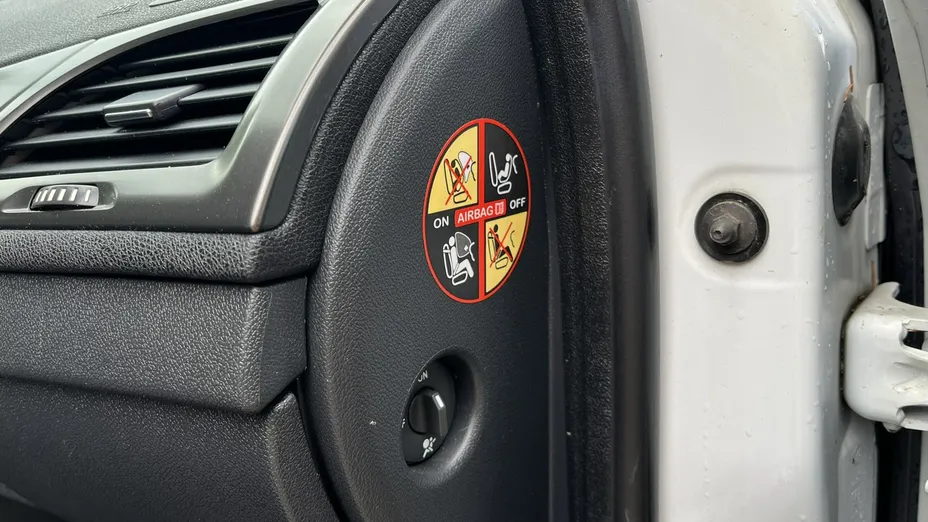 RENAULT Megane -