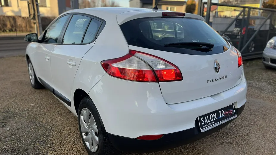 RENAULT Megane -