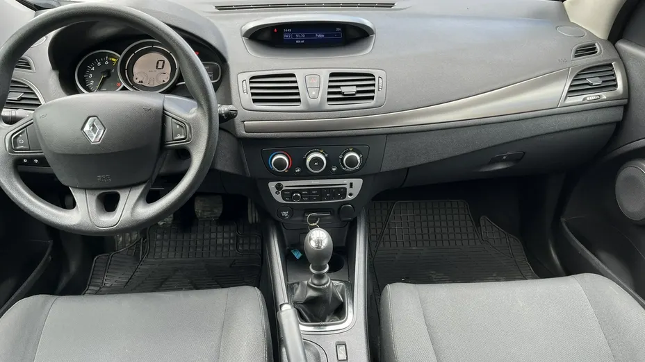 RENAULT Megane -