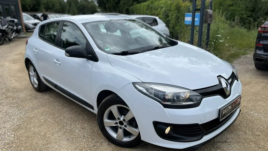 RENAULT Megane -