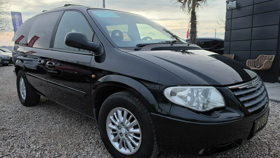 CHRYSLER Voyager -