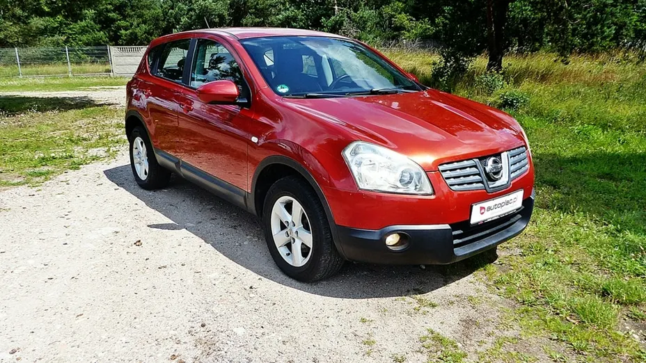 NISSAN Qashqai -