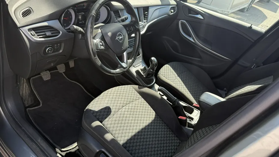 OPEL Astra -