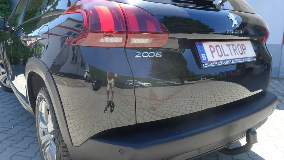 PEUGEOT 2008 -