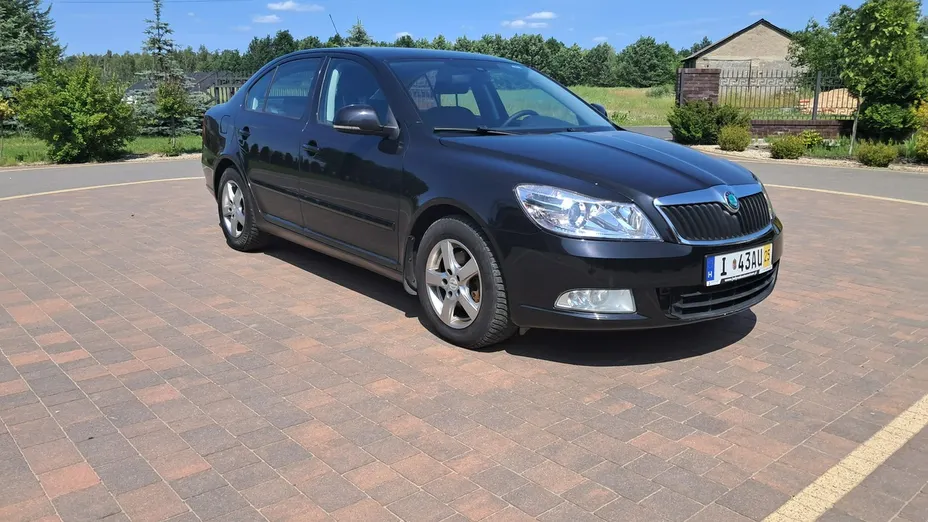 SKODA Octavia -