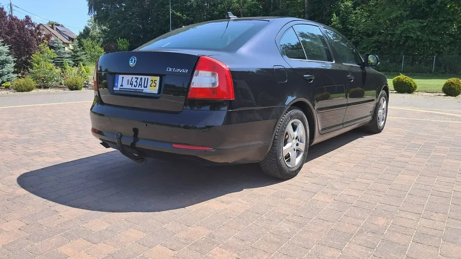 SKODA Octavia -