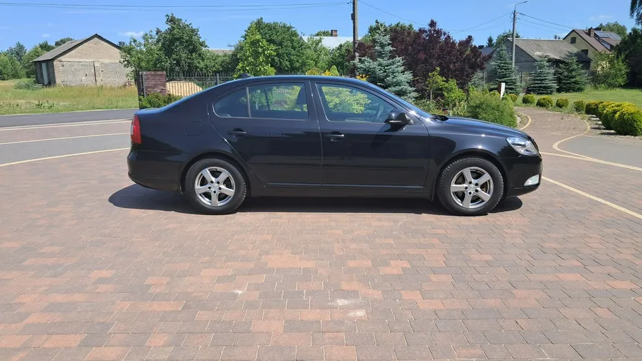SKODA Octavia -
