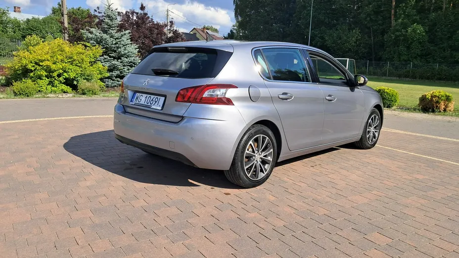 PEUGEOT 308 -