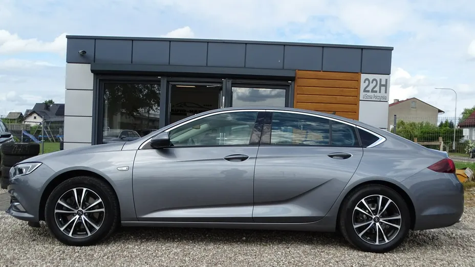 OPEL Insignia -