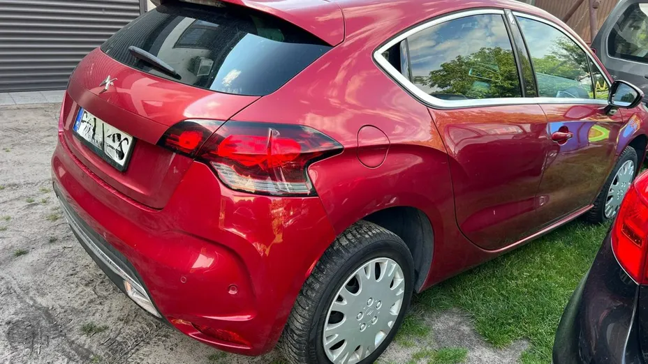 CITROEN DS4 -