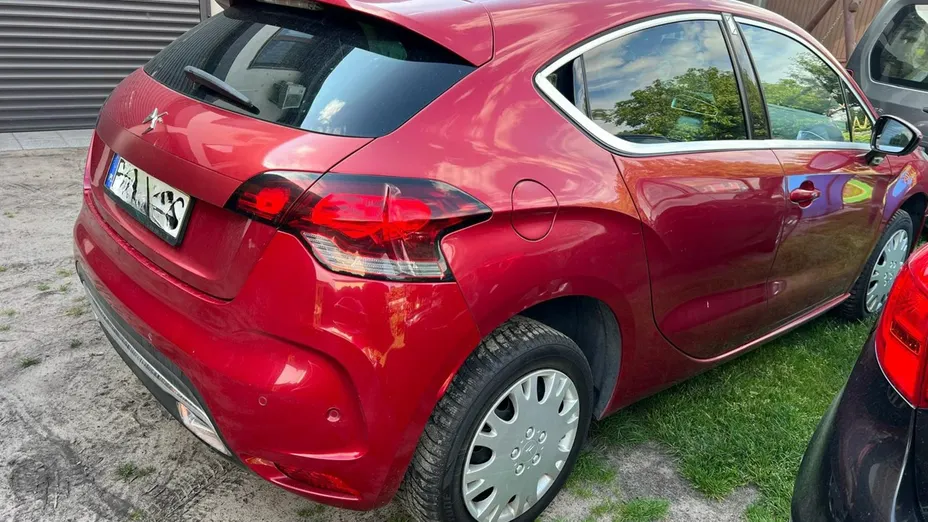 CITROEN DS4 -