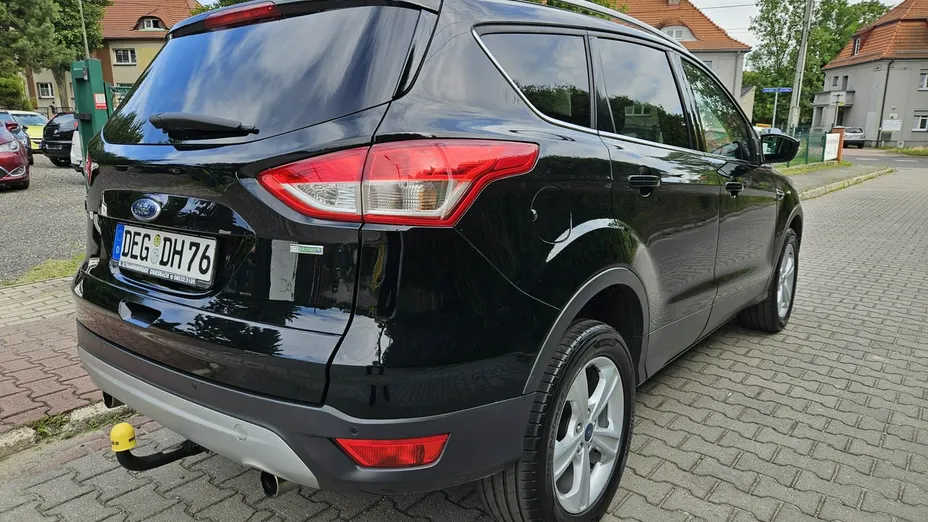 FORD Kuga -