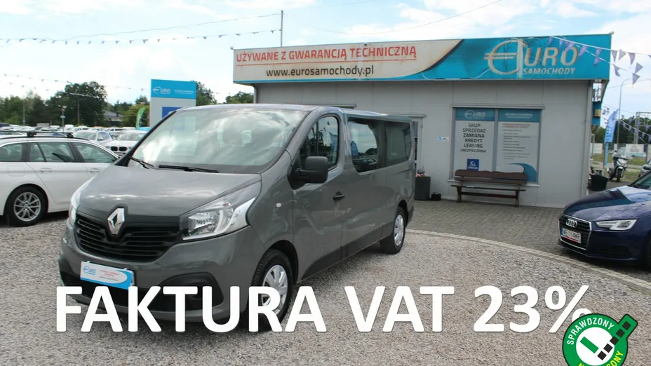 RENAULT Trafic -