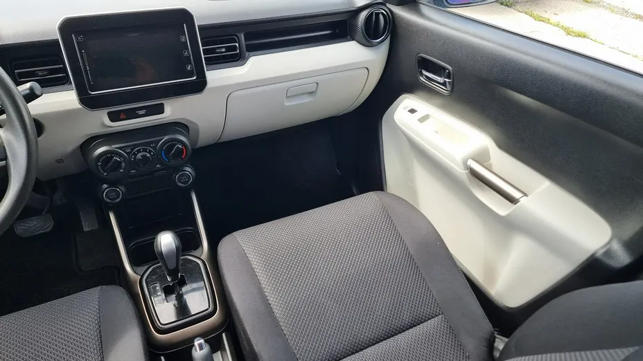 SUZUKI Ignis -