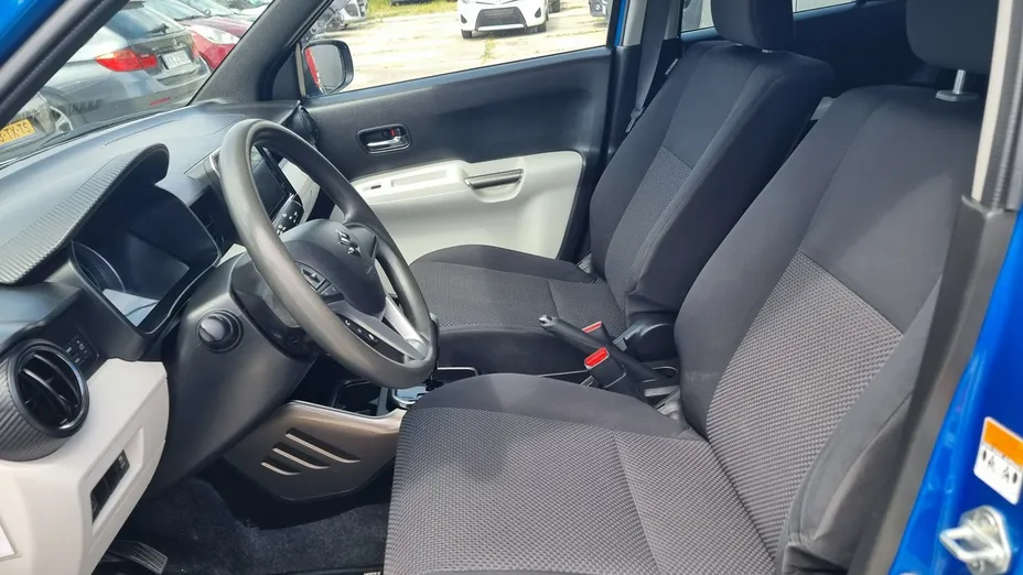 SUZUKI Ignis -