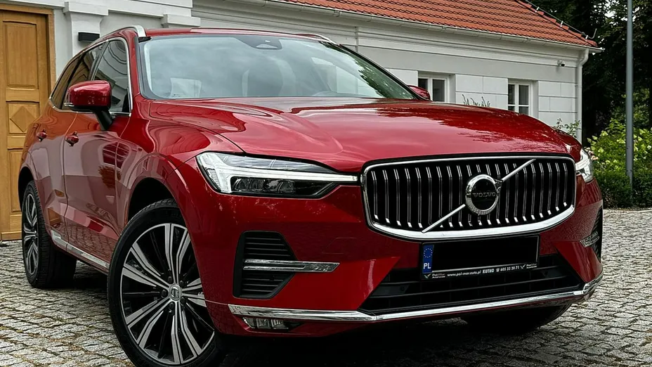 VOLVO XC60 -