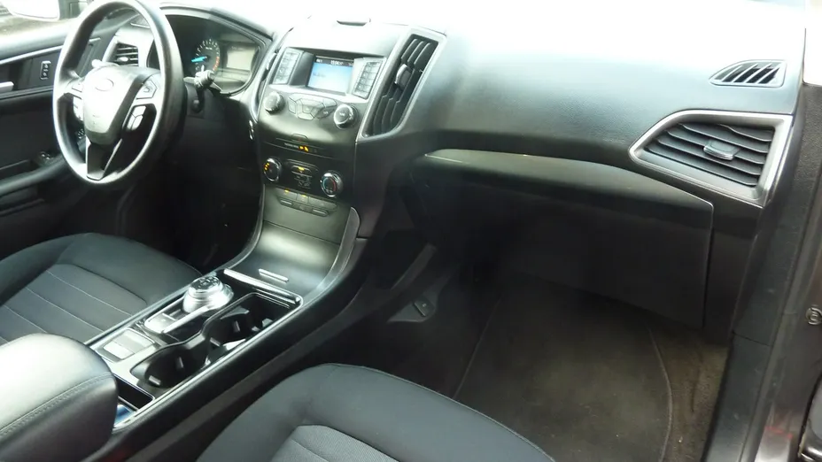 FORD Edge -