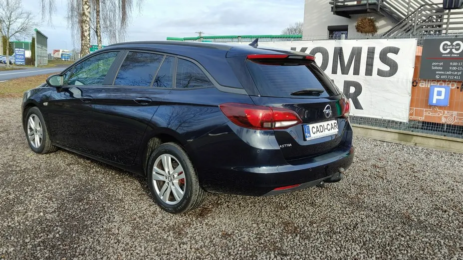 OPEL Astra -