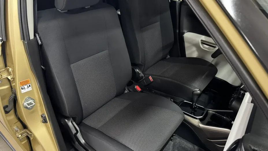 SUZUKI Ignis -