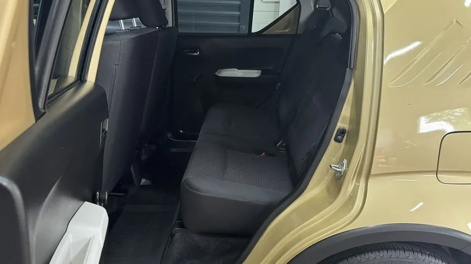 SUZUKI Ignis -