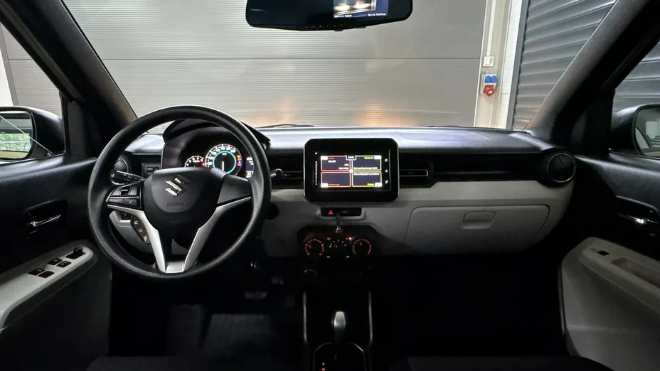 SUZUKI Ignis -