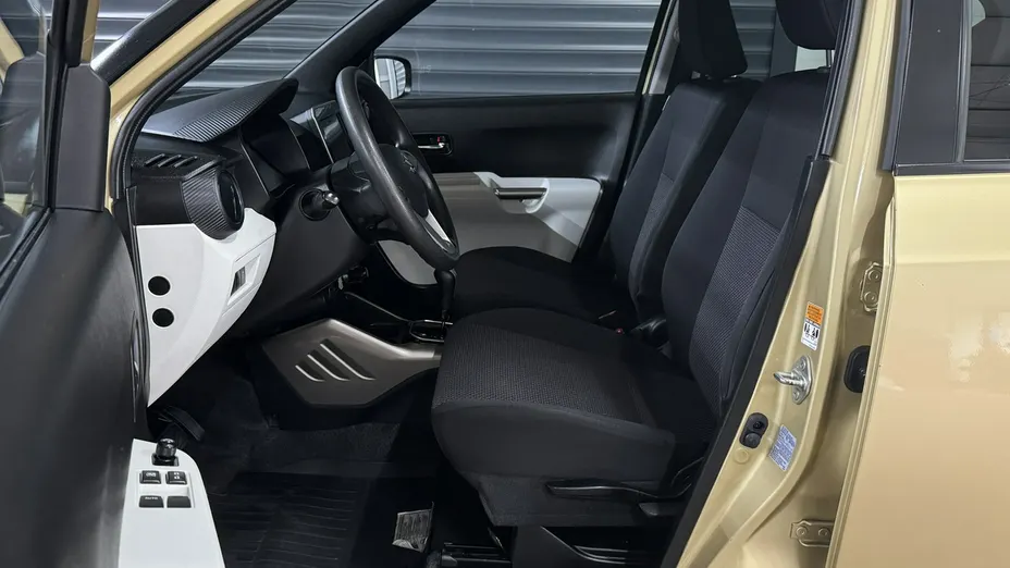 SUZUKI Ignis -