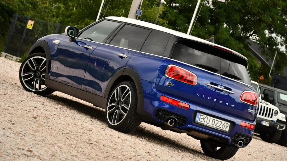 MINI Clubman -