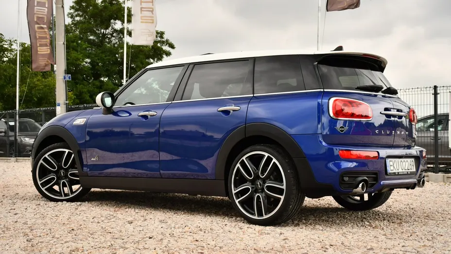 MINI Clubman -