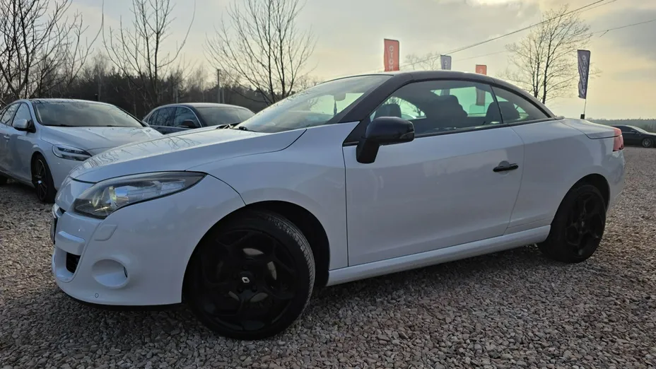 RENAULT Megane -