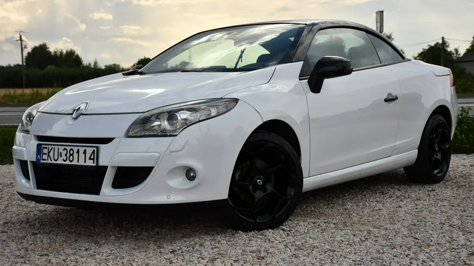RENAULT Megane -