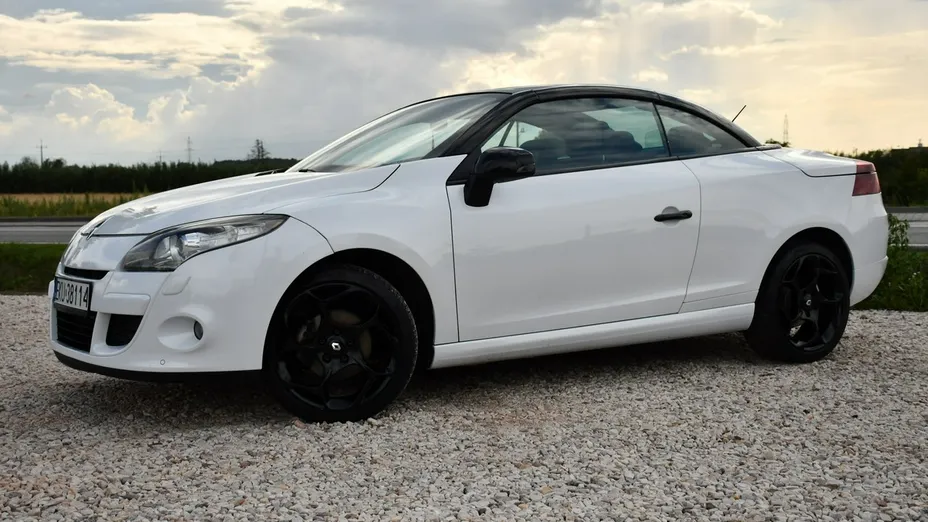 RENAULT Megane -