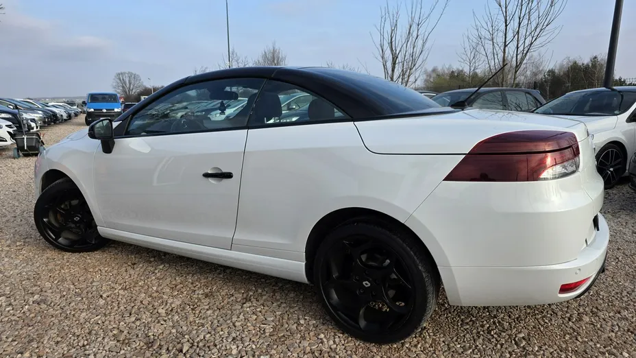 RENAULT Megane -