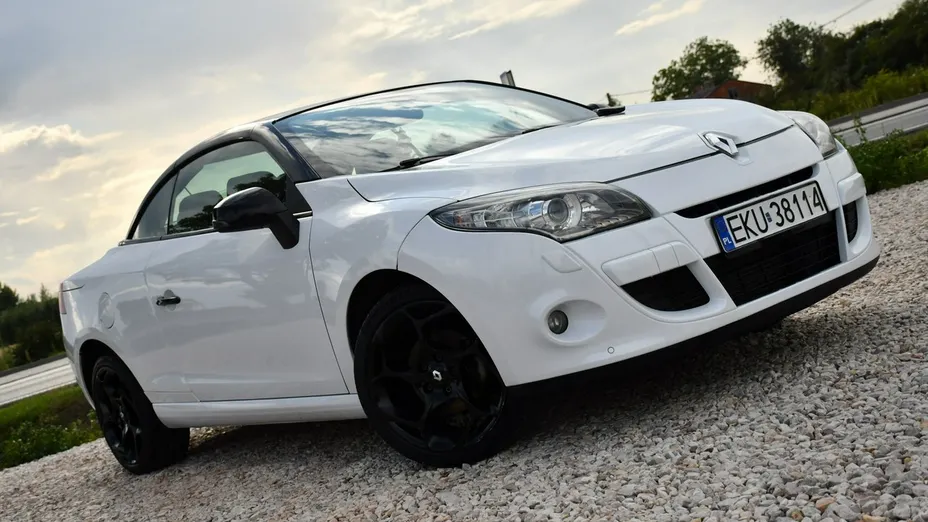 RENAULT Megane -