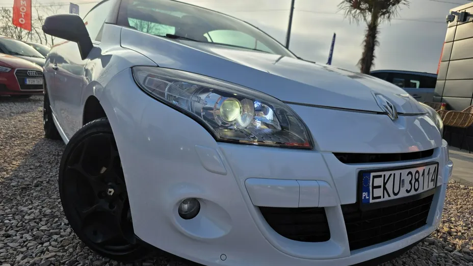 RENAULT Megane -