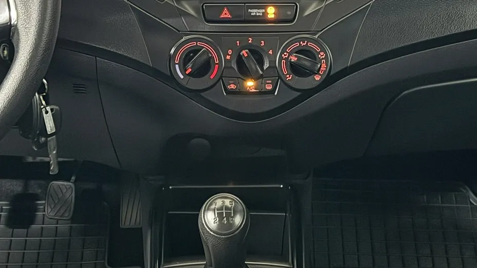 SUZUKI Baleno -