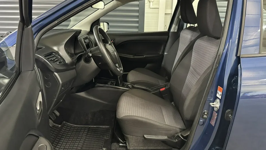 SUZUKI Baleno -