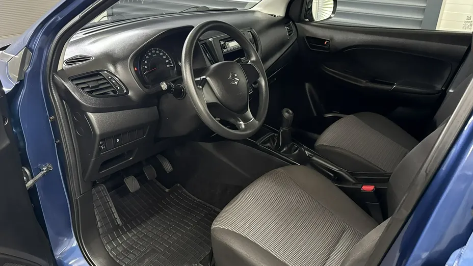 SUZUKI Baleno -