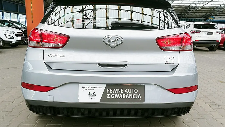 HYUNDAI i30 -