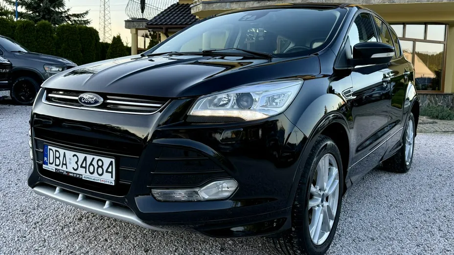 FORD Kuga -