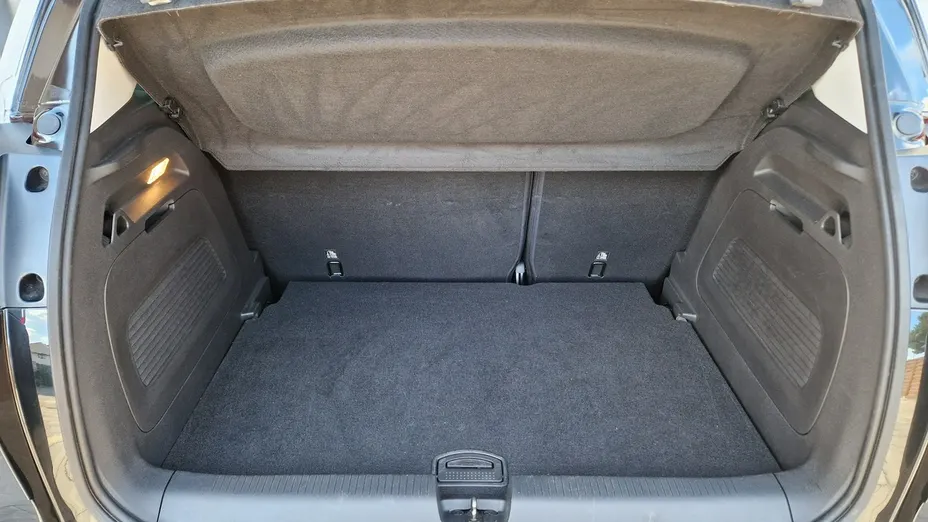 OPEL Crossland X -