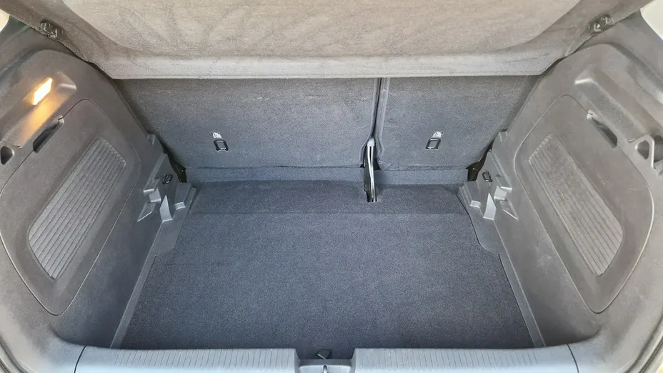OPEL Crossland X -
