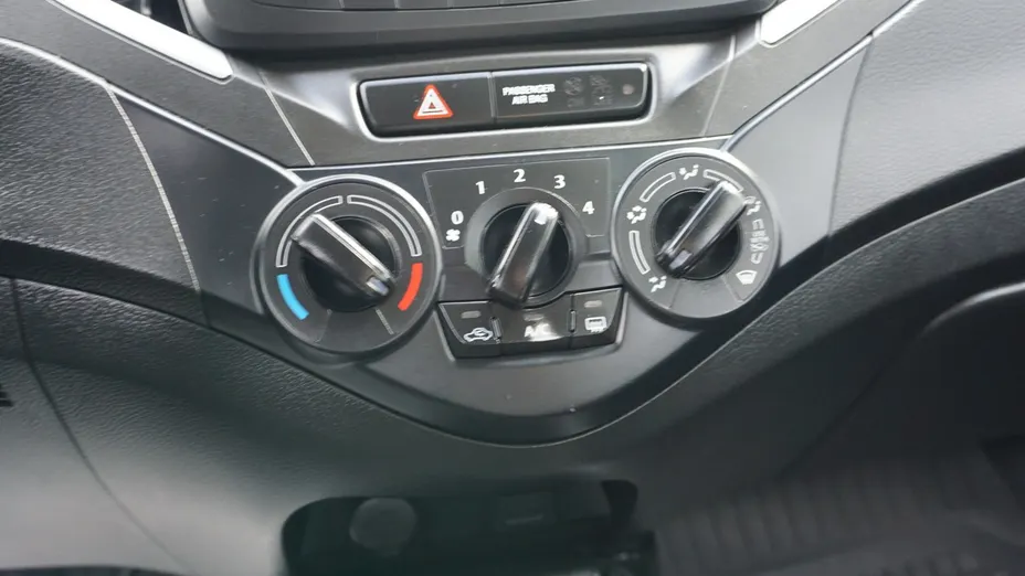 SUZUKI Baleno -
