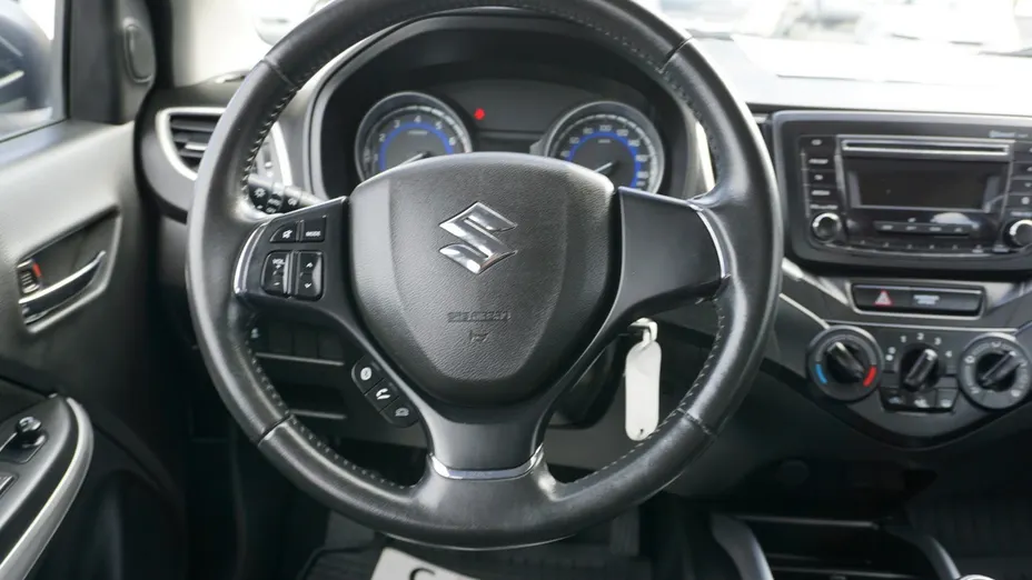 SUZUKI Baleno -