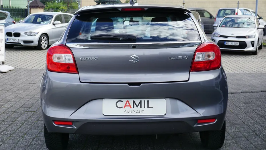 SUZUKI Baleno -