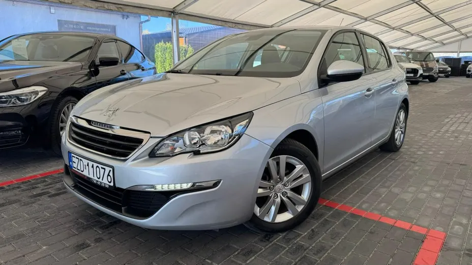 PEUGEOT 308 -