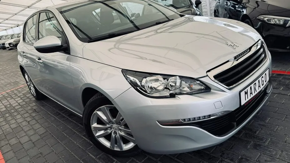 PEUGEOT 308 -