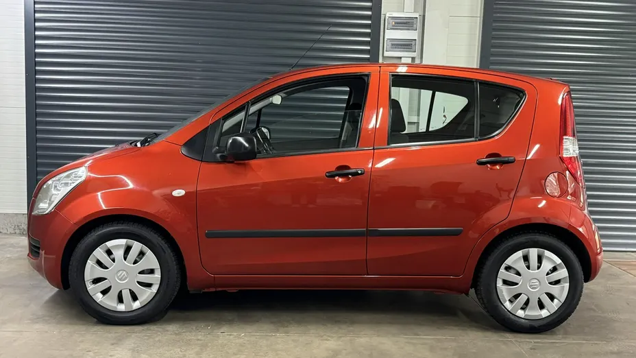 SUZUKI Splash -